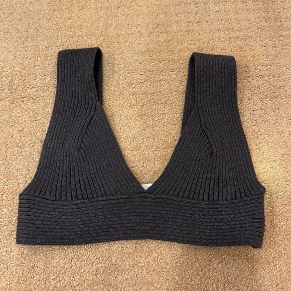 Zara Tops - Zara Grey Ribbed Knit Bra Top, size small & medium